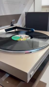 MARANTZ TT551 PİKAP VE 5 ADET PLAK sahibinden.comda - 1345046504